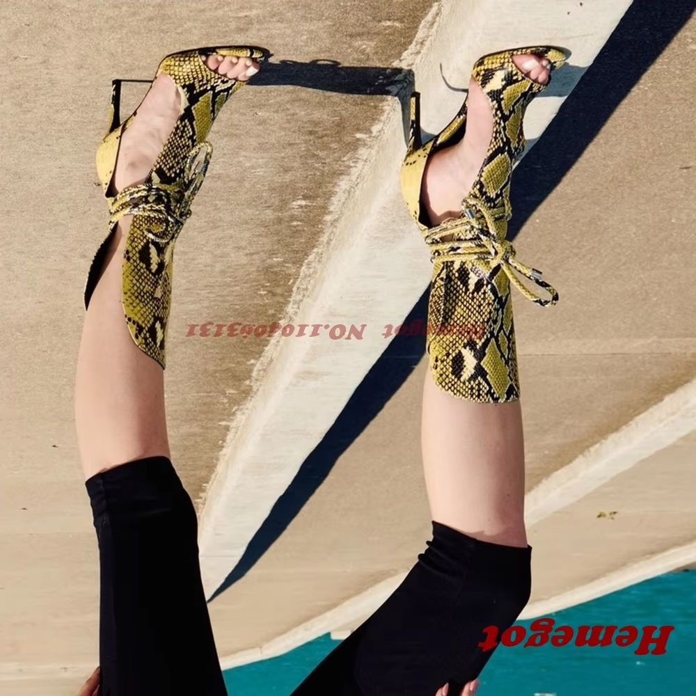 옐로우 스네이크 프린트 글래디에이터 샌들, 피프토 레이 - Women'S Shoes Yellow 리뷰 및 가격